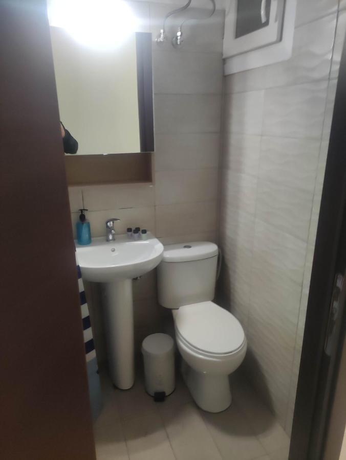 G M 3 Rooms Kentpo In The Heart Of The City Larissa Esterno foto