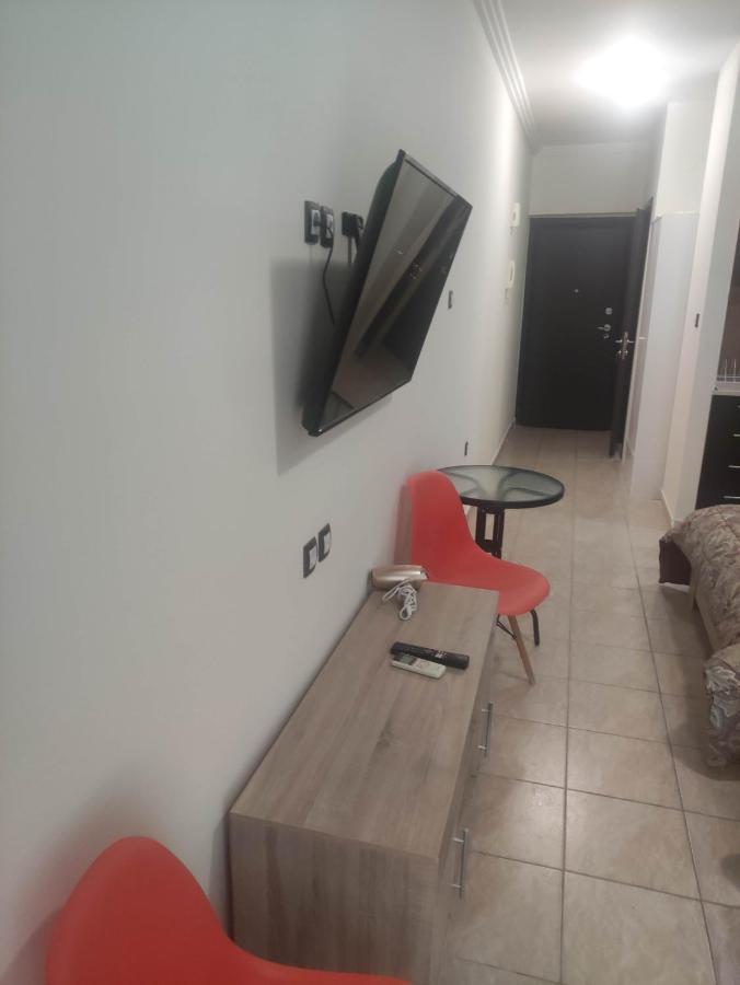 G M 3 Rooms Kentpo In The Heart Of The City Larissa Esterno foto